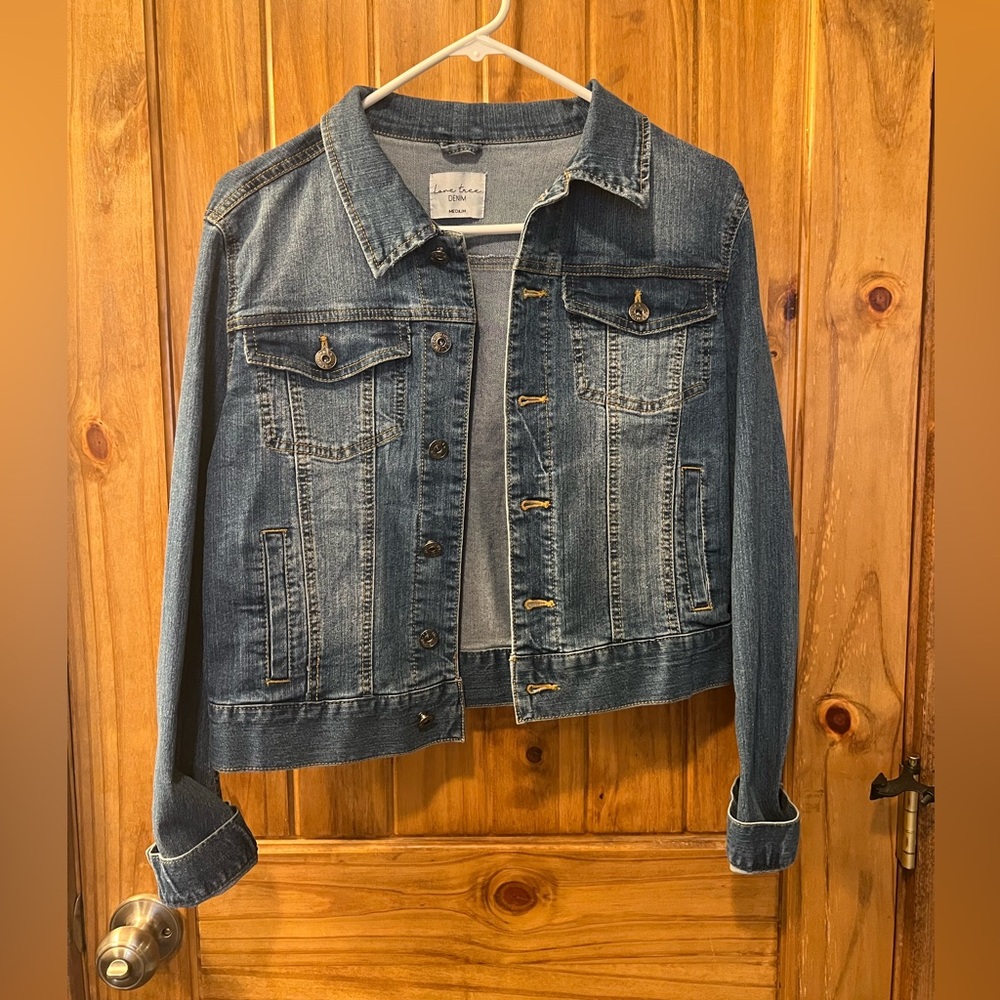 Love tree denim jacket size medium women’s